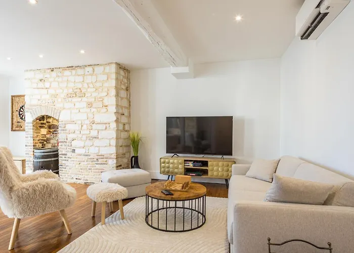 Apartment Chez Denise - Hypercentre - 4 Pers - Parking Offert *