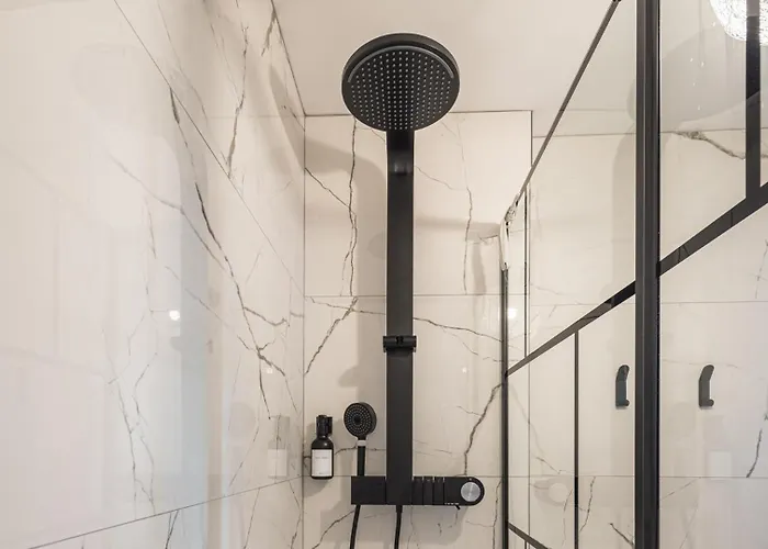 Chez Denise - Hypercentre - 4 Pers - Parking Offert